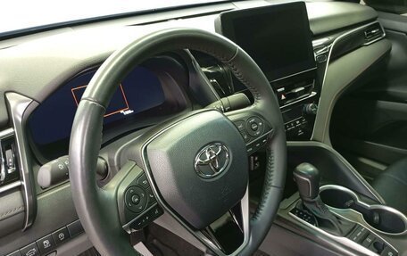 Toyota Camry, 2023 год, 4 035 000 рублей, 1 фотография