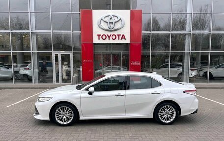 Toyota Camry, 2019 год, 3 250 000 рублей, 8 фотография