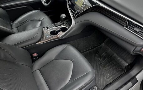 Toyota Camry, 2019 год, 3 250 000 рублей, 11 фотография