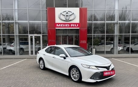 Toyota Camry, 2019 год, 3 250 000 рублей, 3 фотография