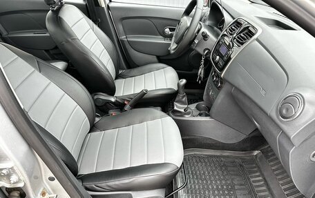 Renault Logan II, 2015 год, 790 000 рублей, 18 фотография