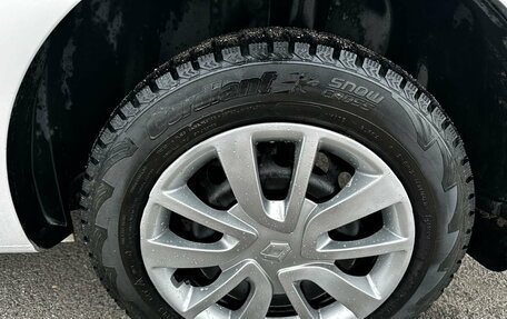 Renault Logan II, 2015 год, 790 000 рублей, 24 фотография