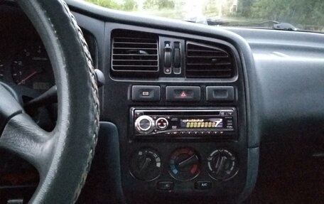 Nissan Primera II рестайлинг, 1997 год, 160 000 рублей, 9 фотография