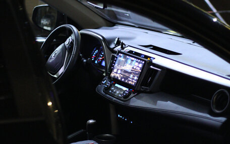 Toyota RAV4, 2014 год, 2 100 000 рублей, 31 фотография