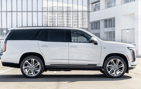 Cadillac Escalade V, 2024 год, 19 490 000 рублей, 7 фотография