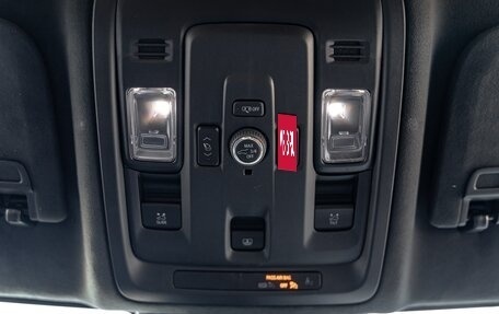 Cadillac Escalade V, 2024 год, 19 490 000 рублей, 17 фотография