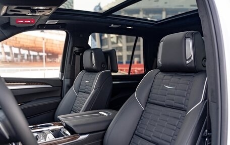 Cadillac Escalade V, 2024 год, 19 490 000 рублей, 30 фотография