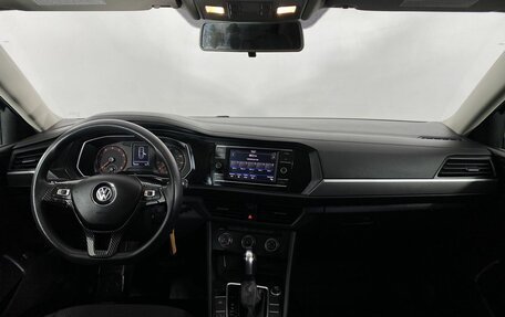 Volkswagen Jetta VII, 2020 год, 1 600 000 рублей, 15 фотография