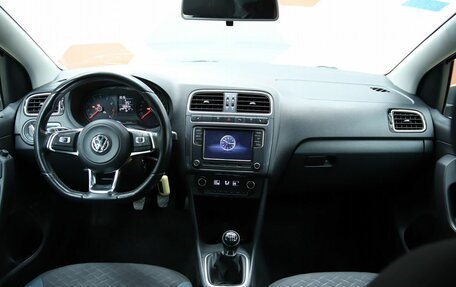 Volkswagen Polo VI (EU Market), 2019 год, 1 390 000 рублей, 15 фотография