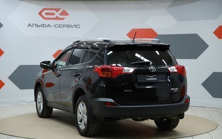 Toyota RAV4, 2015 год, 1 950 000 рублей, 7 фотография