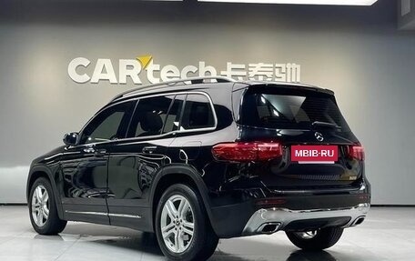 Mercedes-Benz GLB, 2021 год, 2 240 000 рублей, 5 фотография