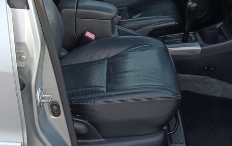 Toyota RAV4, 2004 год, 850 000 рублей, 11 фотография