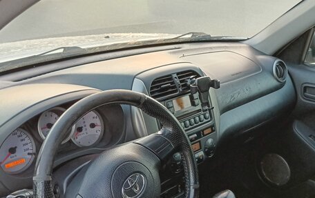 Toyota RAV4, 2004 год, 850 000 рублей, 3 фотография