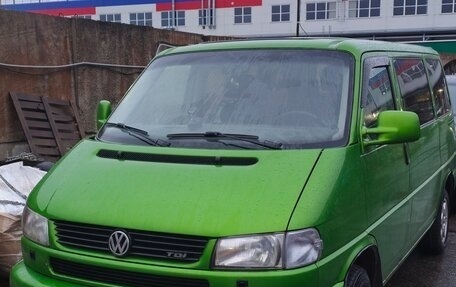 Volkswagen Caravelle T4, 1998 год, 950 000 рублей, 1 фотография