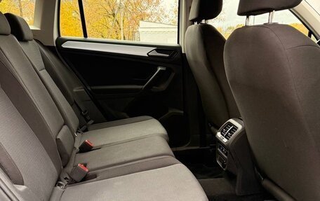 Volkswagen Tiguan II, 2021 год, 2 100 000 рублей, 8 фотография