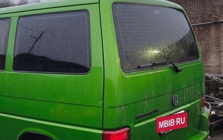 Volkswagen Caravelle T4, 1998 год, 950 000 рублей, 3 фотография