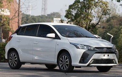 Toyota Yaris XP150 рестайлинг, 2022 год, 1 390 000 рублей, 1 фотография
