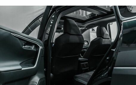 Toyota RAV4, 2025 год, 4 190 000 рублей, 17 фотография