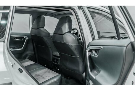 Toyota RAV4, 2025 год, 4 850 000 рублей, 10 фотография