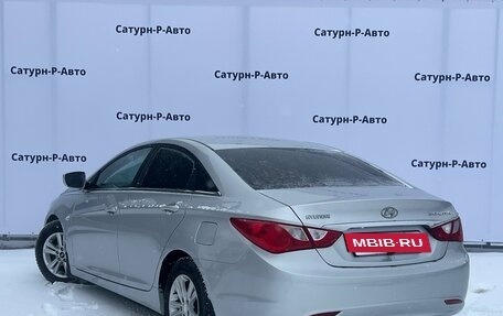 Hyundai Sonata VI, 2010 год, 650 000 рублей, 5 фотография