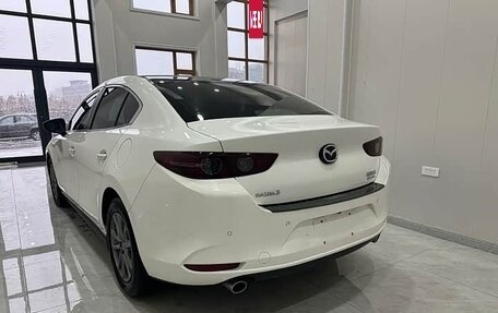 Mazda 3, 2021 год, 1 616 277 рублей, 4 фотография
