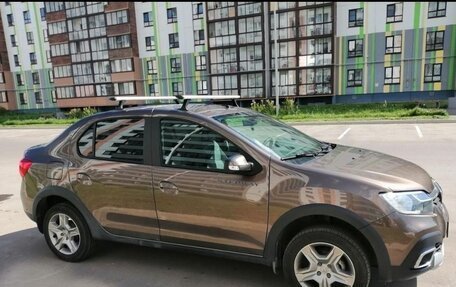 Renault Logan II, 2022 год, 1 700 000 рублей, 4 фотография