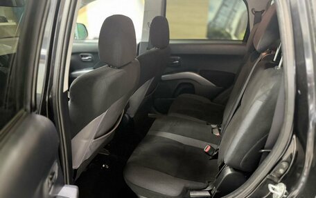 Mitsubishi Outlander III рестайлинг 3, 2007 год, 899 000 рублей, 10 фотография