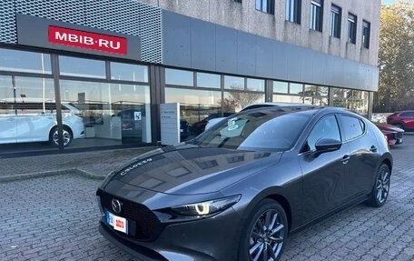 Mazda 3, 2025 год, 5 850 000 рублей, 4 фотография