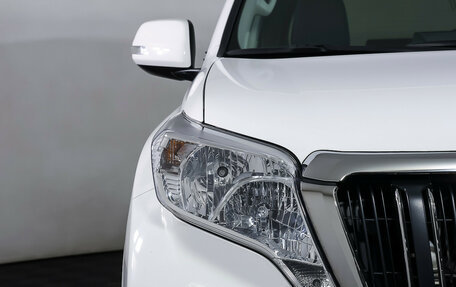 Toyota Land Cruiser Prado 150 рестайлинг 2, 2016 год, 4 190 000 рублей, 21 фотография