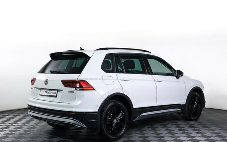 Volkswagen Tiguan II, 2019 год, 2 490 000 рублей, 5 фотография