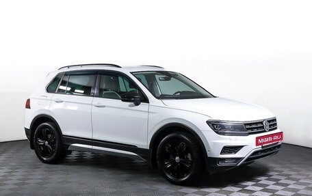 Volkswagen Tiguan II, 2019 год, 2 490 000 рублей, 3 фотография