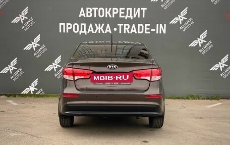 KIA Rio III рестайлинг, 2016 год, 1 035 000 рублей, 6 фотография
