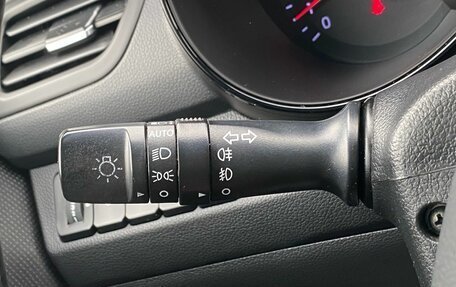 KIA Rio III рестайлинг, 2016 год, 1 035 000 рублей, 19 фотография