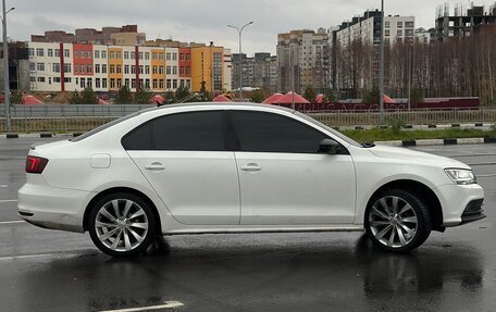 Volkswagen Jetta VI, 2016 год, 1 250 000 рублей, 4 фотография