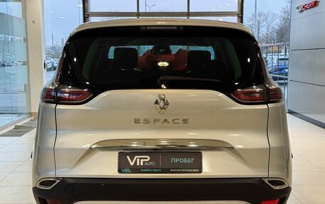 Renault Espace V рестайлинг, 2016 год, 1 597 000 рублей, 5 фотография