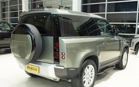 Land Rover Defender II, 2025 год, 10 050 000 рублей, 7 фотография