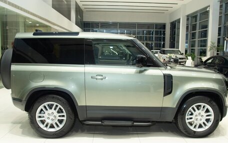 Land Rover Defender II, 2025 год, 10 050 000 рублей, 8 фотография