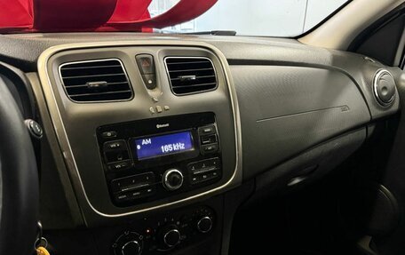 Renault Logan II, 2019 год, 1 077 000 рублей, 11 фотография