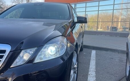 Mercedes-Benz E-Класс, 2011 год, 1 600 000 рублей, 3 фотография