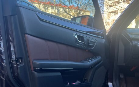 Mercedes-Benz E-Класс, 2011 год, 1 600 000 рублей, 10 фотография