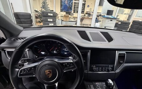 Porsche Macan I рестайлинг, 2018 год, 3 390 000 рублей, 12 фотография