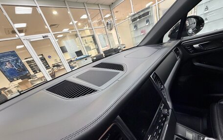 Porsche Macan I рестайлинг, 2018 год, 3 390 000 рублей, 13 фотография