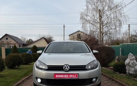 Volkswagen Golf VI, 2011 год, 900 000 рублей, 1 фотография