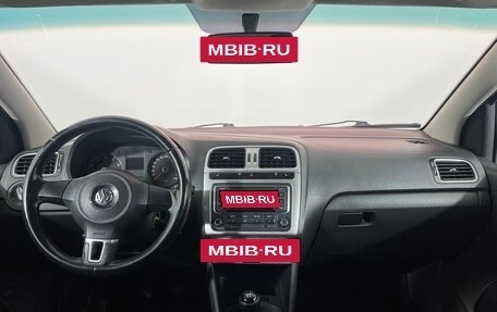 Volkswagen Polo VI (EU Market), 2013 год, 630 000 рублей, 11 фотография