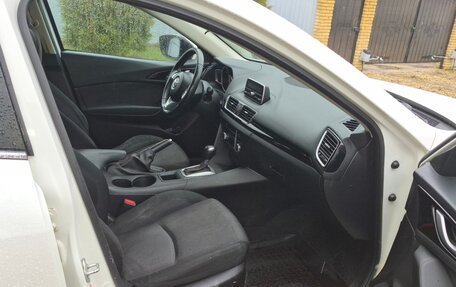 Mazda 3, 2014 год, 1 075 000 рублей, 15 фотография