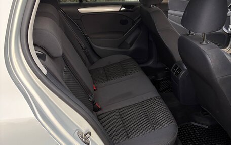 Volkswagen Golf VI, 2011 год, 900 000 рублей, 10 фотография