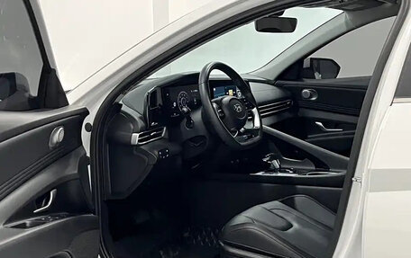 Hyundai Elantra, 2022 год, 1 400 000 рублей, 7 фотография