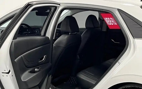 Hyundai Elantra, 2022 год, 1 400 000 рублей, 8 фотография