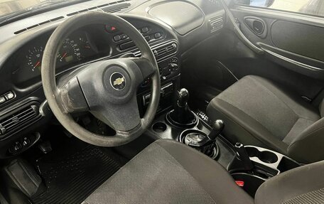 Chevrolet Niva I рестайлинг, 2011 год, 431 000 рублей, 10 фотография