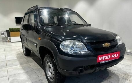 Chevrolet Niva I рестайлинг, 2011 год, 431 000 рублей, 3 фотография